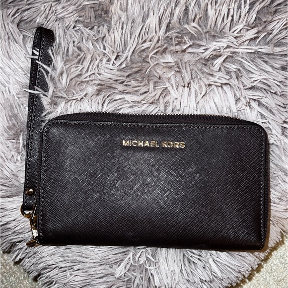 Michael kors jet setter phone wristlet wallet - Picture 3 of 16